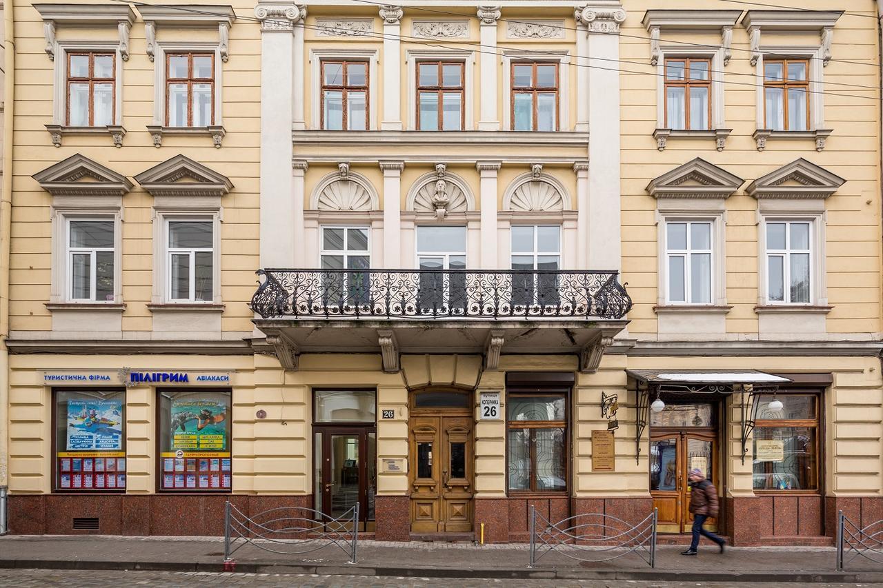 Квартира В Центрі Подобово На Вулиці Коперника 26 Біля Палацу Мистецтв Lviv Exterior photo
